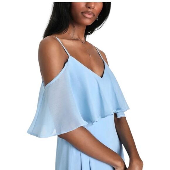 NWT Lulus Forever Enchanting Light Blue Dress with Slit, Size Medium - Picture 2 of 8